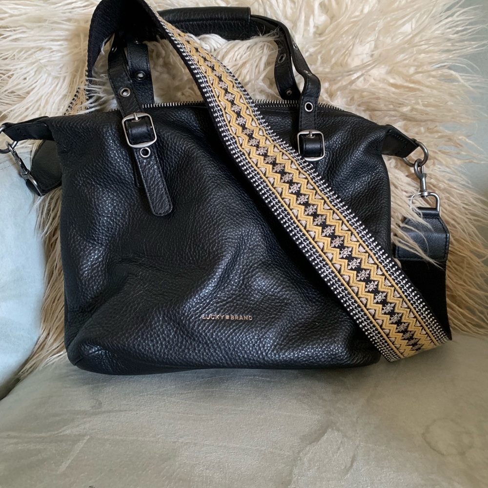 Lucky brand bag